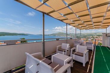 דירות לתיירים Apartment Ljubica