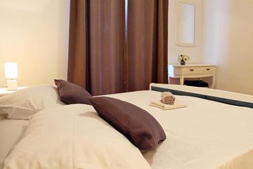 관광객 아파트 Apartments Antica