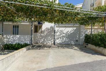 شقق خاصة سياحية Apartments Jurko