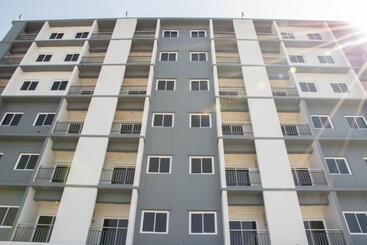 호텔 Lampang Residence