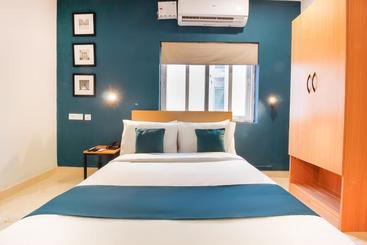 هتل Silverkey Executive Stays 62075 Sanath Nagar