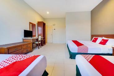 Oyo 89643 S.s Motel