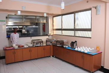 Buraha Zenoni Hotel And Resort