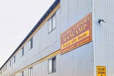 فندق Valdez Airport Mancamp