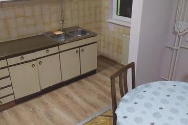 هاستل Apartment   Jona