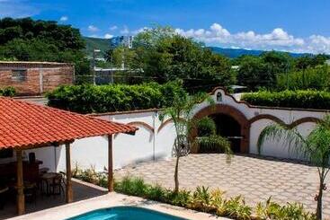 هتل Casa Del Agua