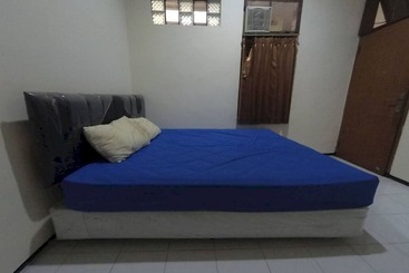 בית מלון כפרי Oyo 2342 Asti Residence 1