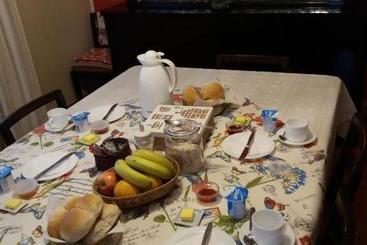 پانسیون Hostal Amancay