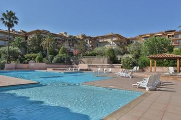 בית מלון כפרי Pierre Et Vacances Résidence Amandine