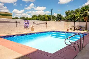 فندق Killeen East Central