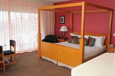 فندق Palos Verdes Inn