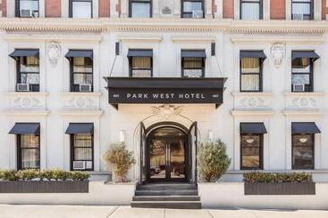酒店 Park West