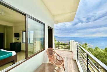 בית מלון כפרי Periyar Herbal Resort