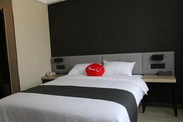 Thank Inn Plus Hotel Shandong Qufu Kongfu