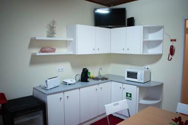 هاستل Lc House