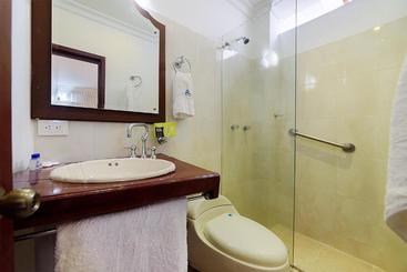 هتل Ayenda 1402 Roosevelt Spa