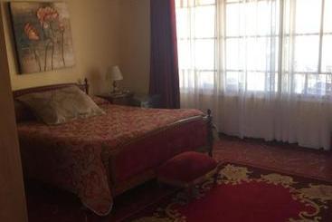 پانسیون Hostal Gipuzkoa