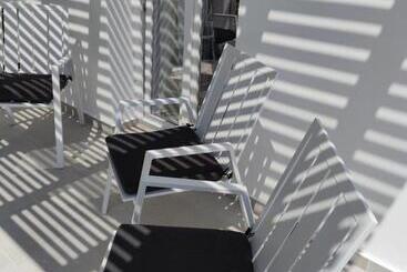 פנסיון Sofos Suites Mykonos