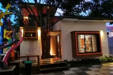 דירות לתיירים Blue Residence Tagaytay