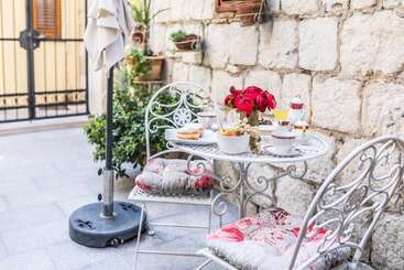 Tourist flats Emperor S Suites