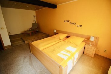 ツーリストアパートメント Ferienwohnung Mittelstrasse Babben