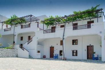 Nicolas Pension