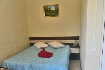 پانسیون Guest House Kovcheg