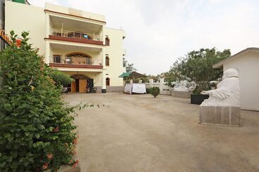 בית מלון כפרי Paradise Guest House By Oyo Rooms