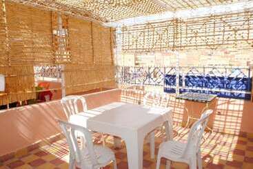 پانسیون Auberge Tamazirt