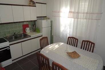 آپارتمانهای توریستها Apartments Nikolina