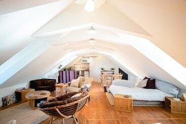 פונדק L'auberge Du Qg