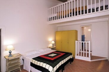 ホテル Agriturismo Le Due Querce