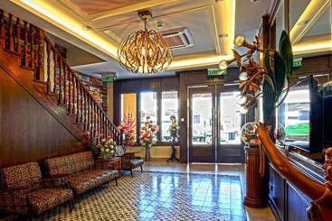 ホテル Islander Lodge