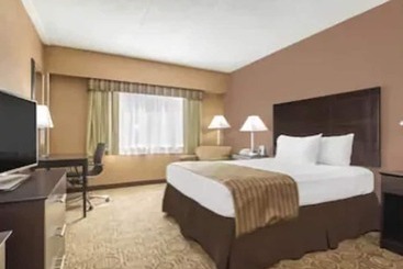 Ramada By Wyndham Paintsville Hotel & Conference Center