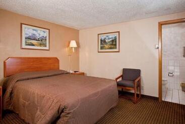 Rabbit Ears Motel