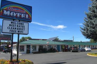 Rainbow Motel