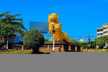 Отель Don Bosco Guesthouse