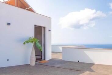 آپارتمانهای توریستها Villa Chimera By Lovelystay