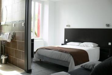 בית מלון כפרי Le Saint Julien