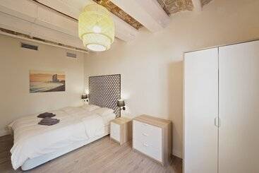 شقق خاصة سياحية Modern Catalan Apartments By Olala Homes