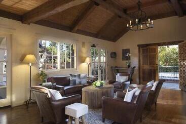 בית מלון כפרי Rancho Caymus Inn