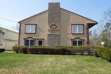 هتل Red Carpet Inn Absecon