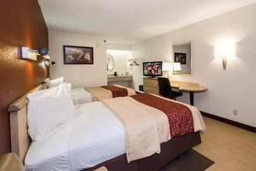 هتل Red Roof Inn Milford  New Haven