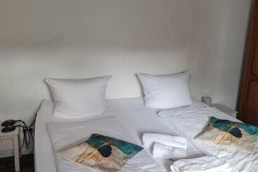 Отель Bischoff Winnweiler