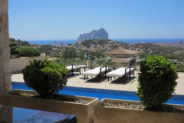 شقق خاصة سياحية La Villa Con Vista