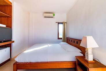 관광객 아파트 Medewi Surf Villa