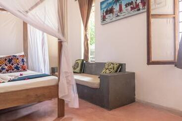 شقق خاصة سياحية Raha Lodge