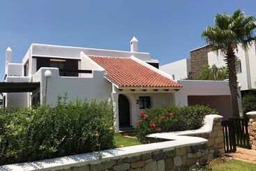 آپارتمان‌های توریست‌ها Villa Rio