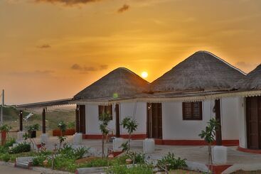 酒店 Kiaayo Resort White Rann Of Kutch