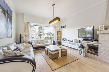 관광객 아파트 Lustucru